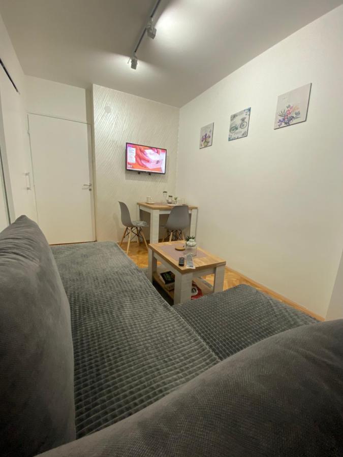Apartman Bonaca Ниш Экстерьер фото